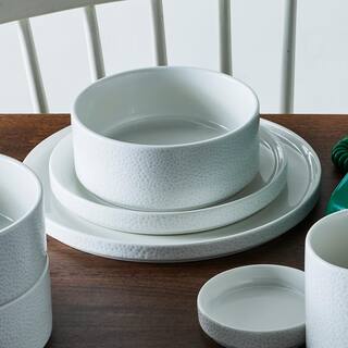 Noritake Colortex Stone White Porcelain 12-Piece Dinnerware Set (Service for 4) G010-12BP