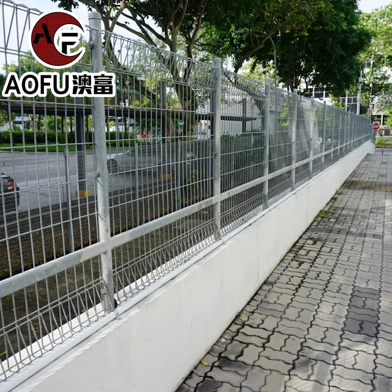 roll top welded mesh panel fence rustproof pvc coated  galvanized brc twisted wire fence brc price malaysia brc fence