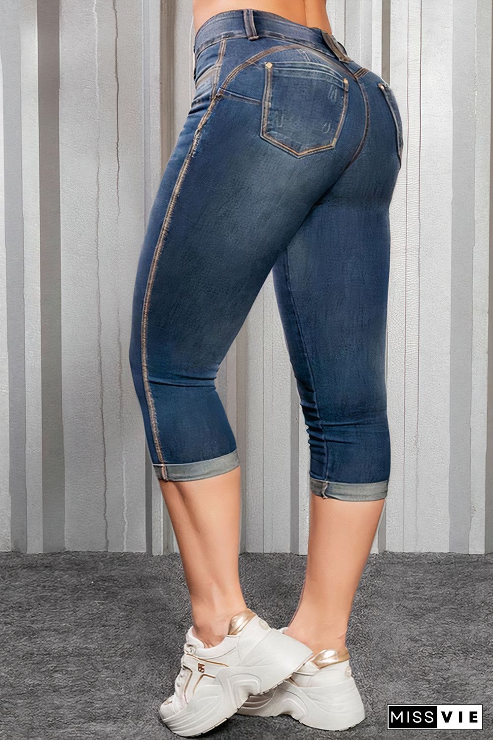 Ripped Roll Up Hem Capris Jeans