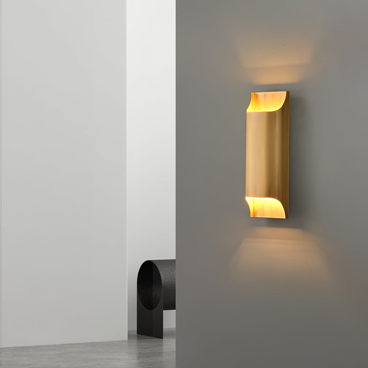 Leclerc Brass Wall Lamp