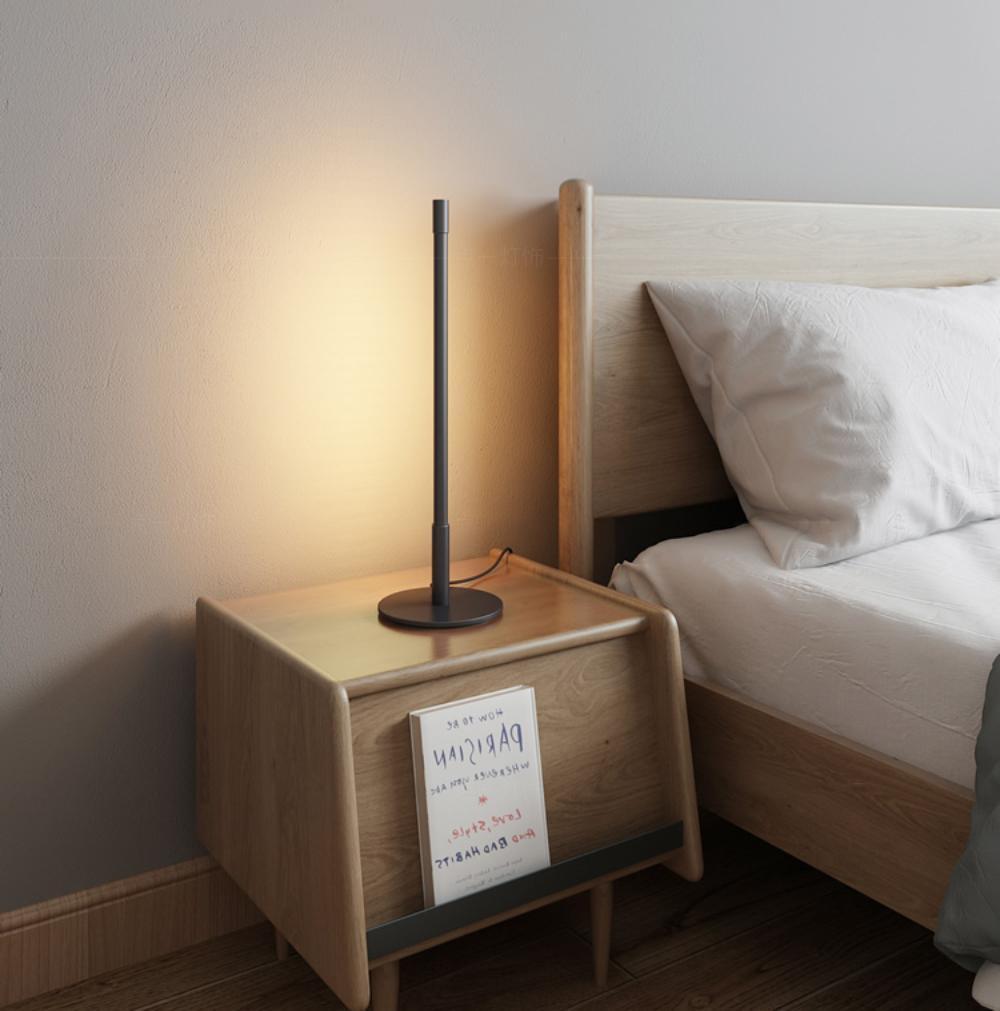 Linear LED Table Lamp