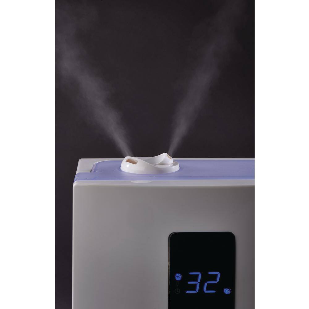 Lasko Quiet Ultrasonic Digital Warm and Cool Mist Humidifier UH300