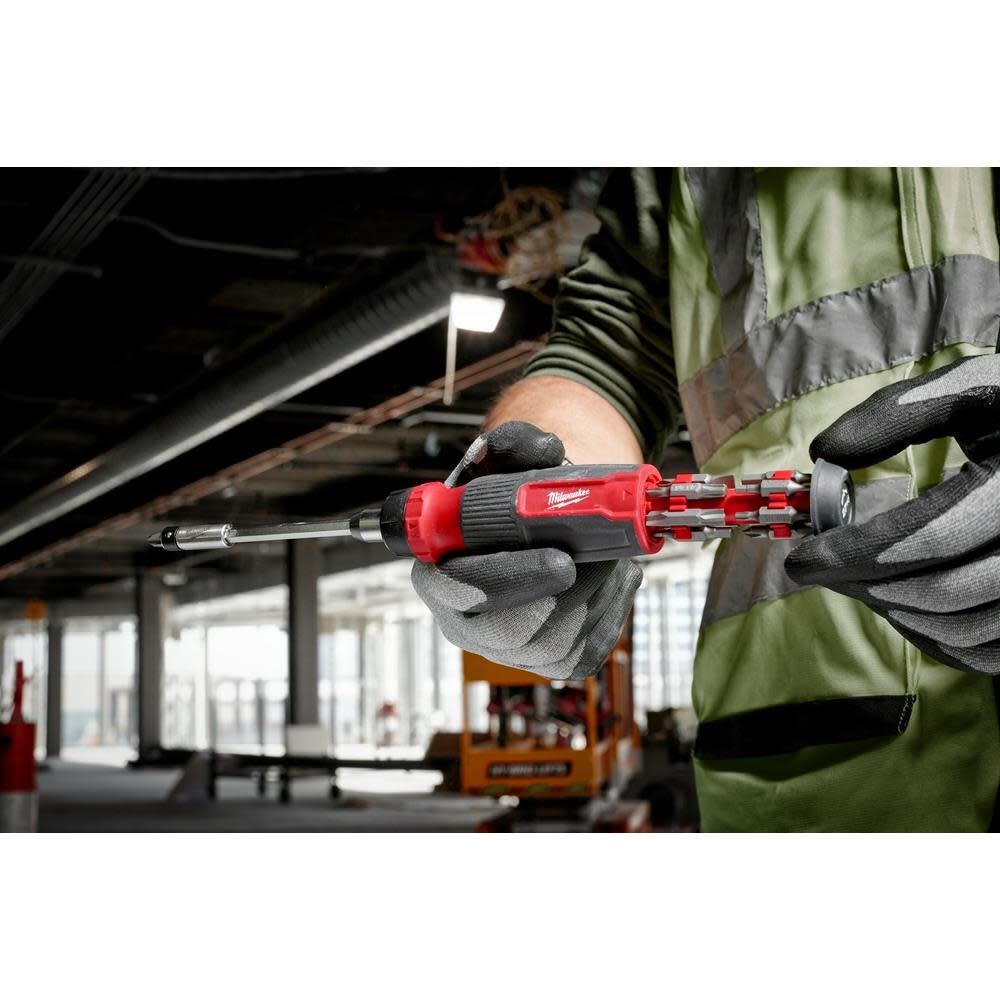 Milwaukee 27-in-1 Ratcheting Multi-Bit Screwdriver 48-22-2904 from Milwaukee