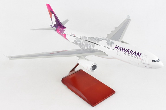 SKYMARKS Hawaiian A330 200 1/100 W/Wood Stand   Ge...