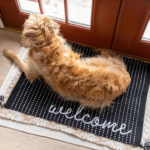 Foreside Home amp Garden 2 x27 x3 x27 Welcome Hand Woven Indoor Outdoor Rug Black