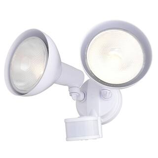 dualux White Motion Sensor Dusk to Dawn Outdoor Security Flood Light - 240-Degree Range - 85 Ft T0696