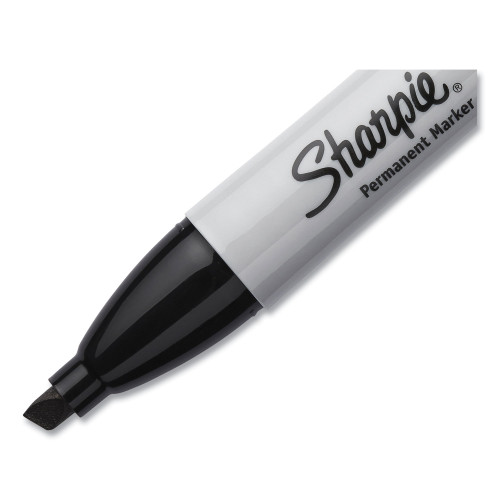 Sharpie Chisel Tip Permanent Marker， Medium， Black， Dozen (38201)