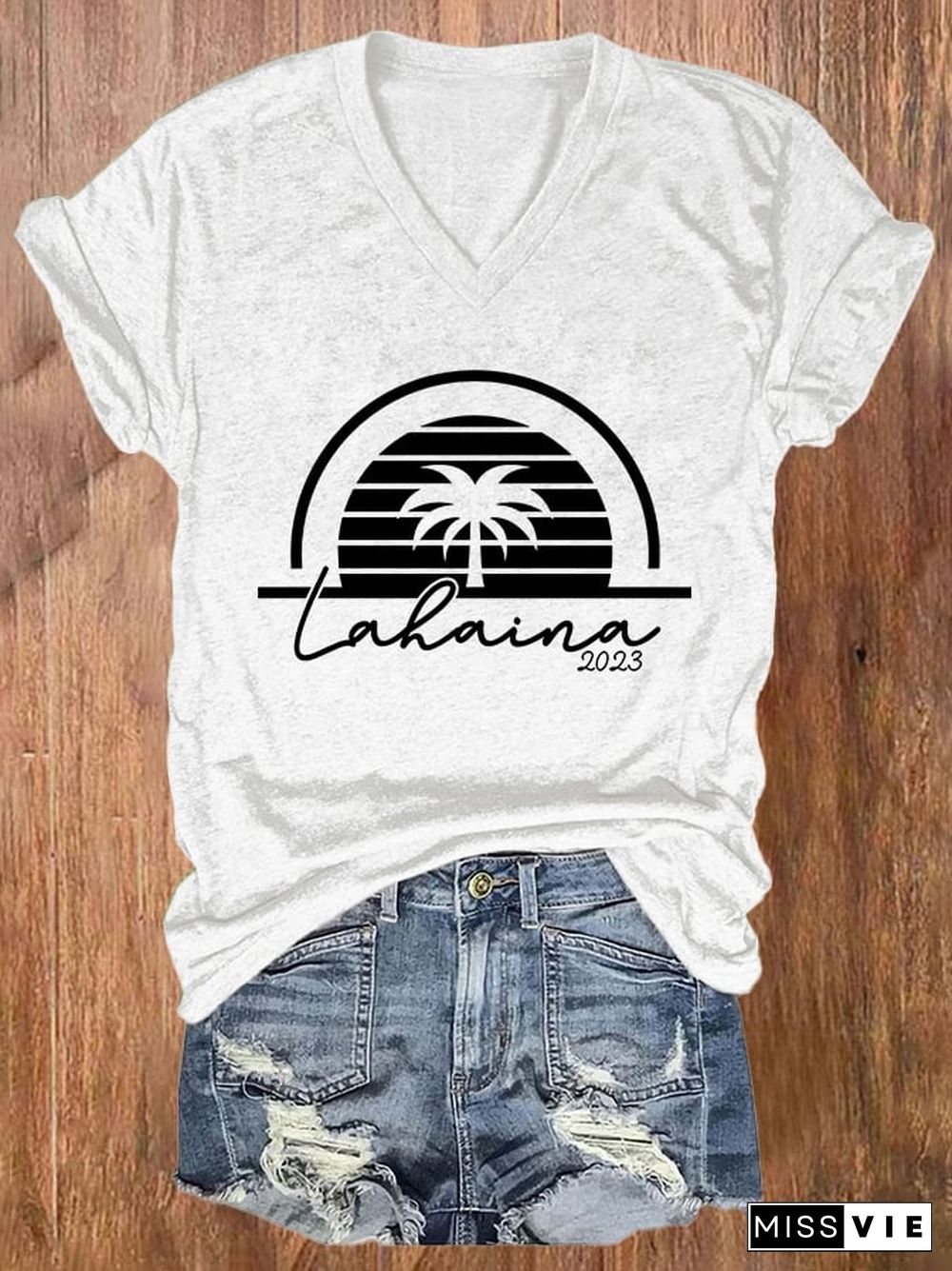 V-neck Retro Lahaina 2023 Maui Strong Print T-Shirt