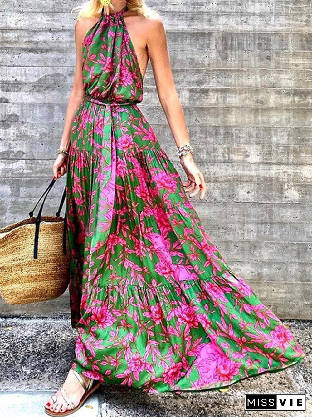 Halter-Neck Flower Print Maxi Dress P12252