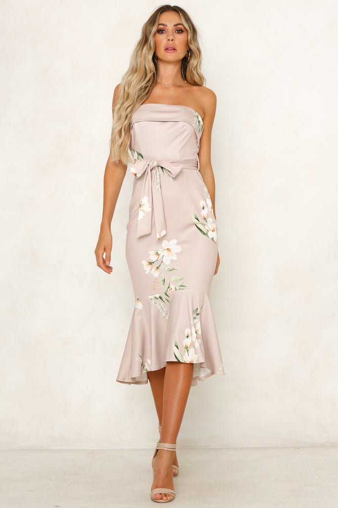 Heart In Hudson Midi Dress Beige