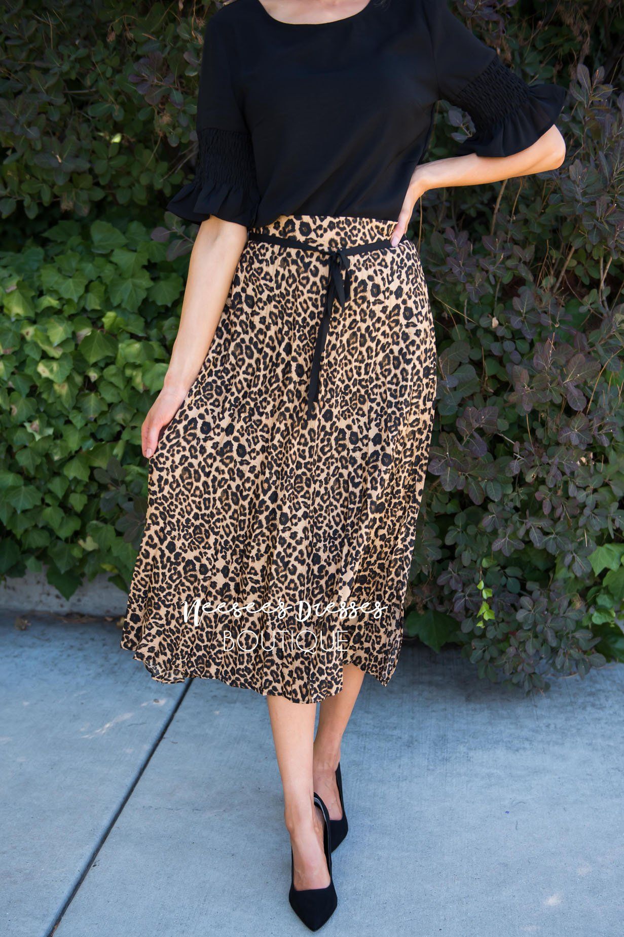 Lovely in Leopard Skirt