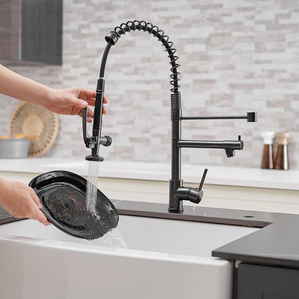 matrix decor Single Handle Standard Kitchen Faucet in Oil Rubbed Bronze MD-AL512ORB