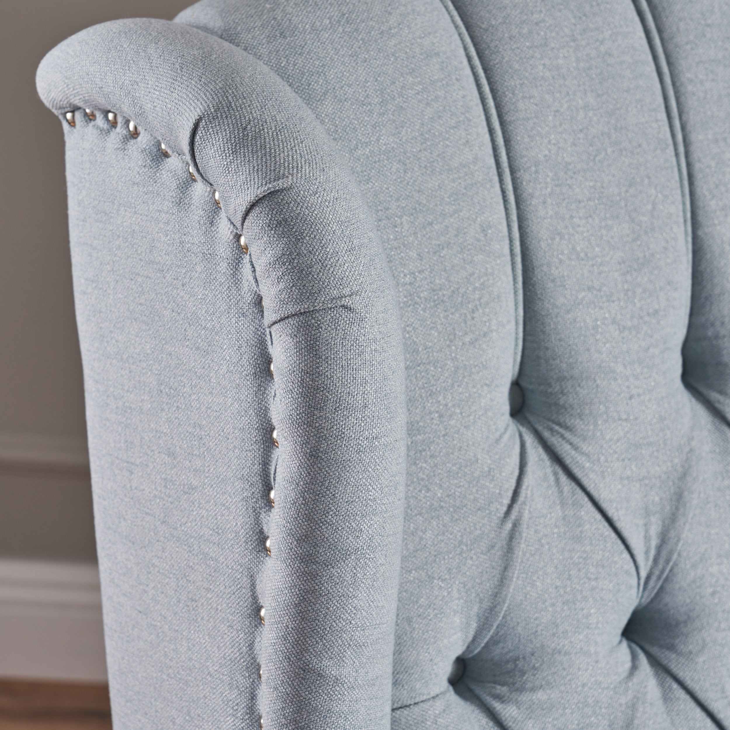 Elizabeth Tufted Back Recliner