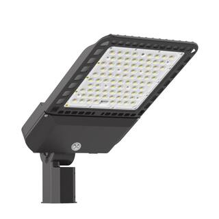 WYZM Outdoor 1500-Watt Equivalent Integrated LED Bronze 300W Slip Fitter Parking Lot Light 5500K 39000 Lumens with Photocell SB300A