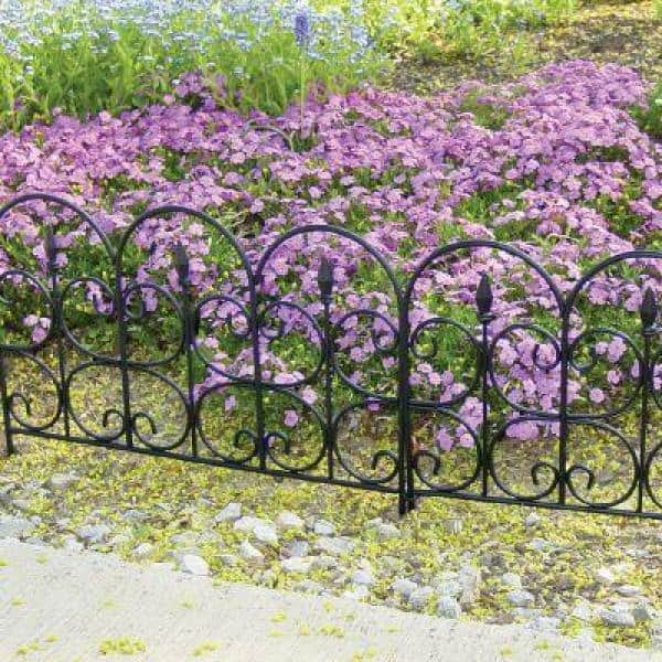 Emsco Victorian Fleur De Lis Medium 16 in. Resin Garden Fence (12-Pack) 2093HD