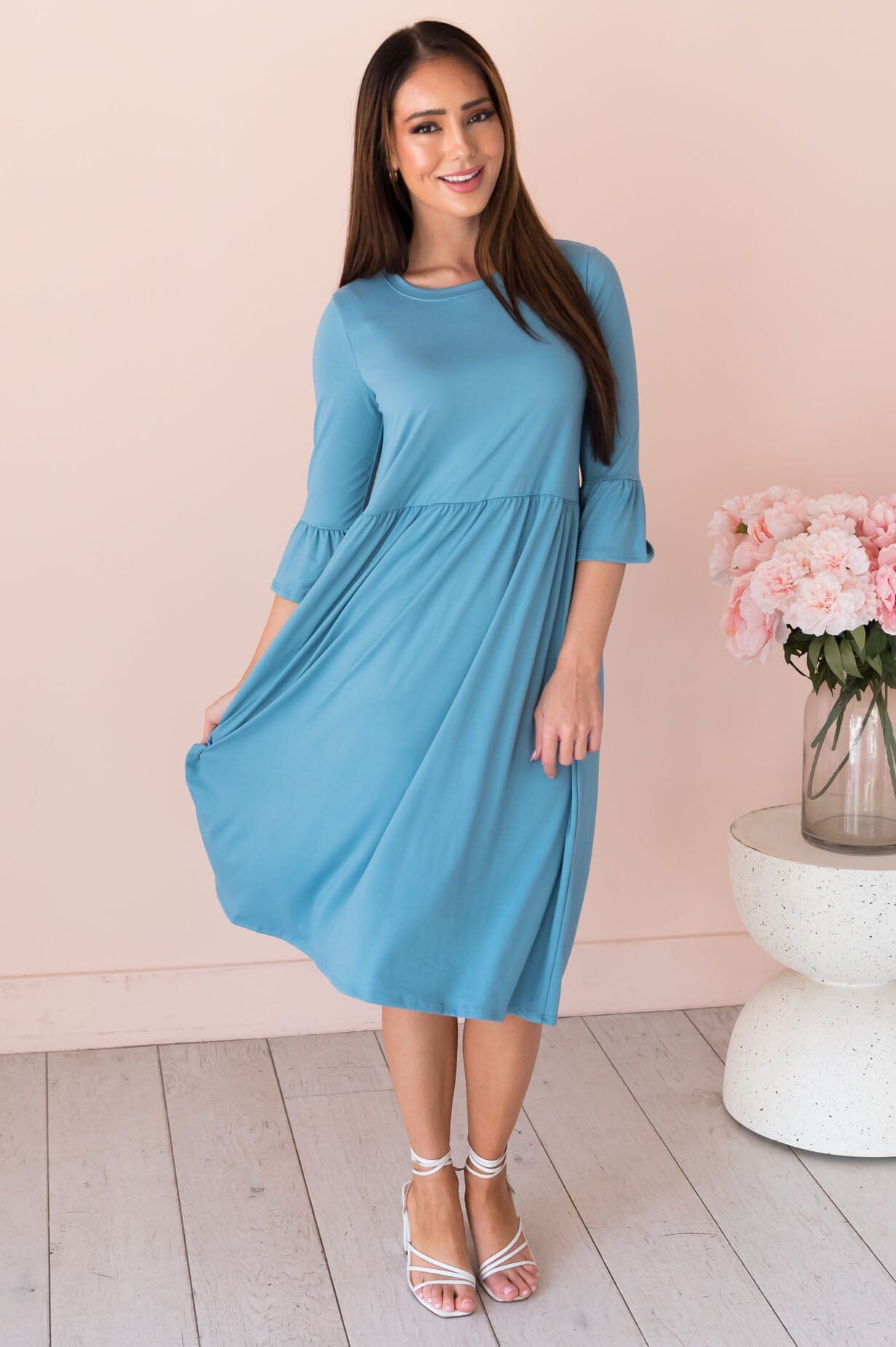 Zadie gray steel blue trumpet sleeves round neck dress