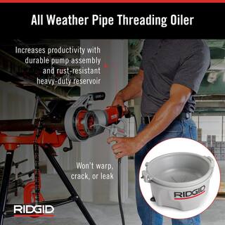 RIDGID 418 All Weather Pipe Threading Oiler Kit (Includes Die Cast Trigger Pump Drip PanReservoir + 1 Gal. Nu-Clear Oil) 10883