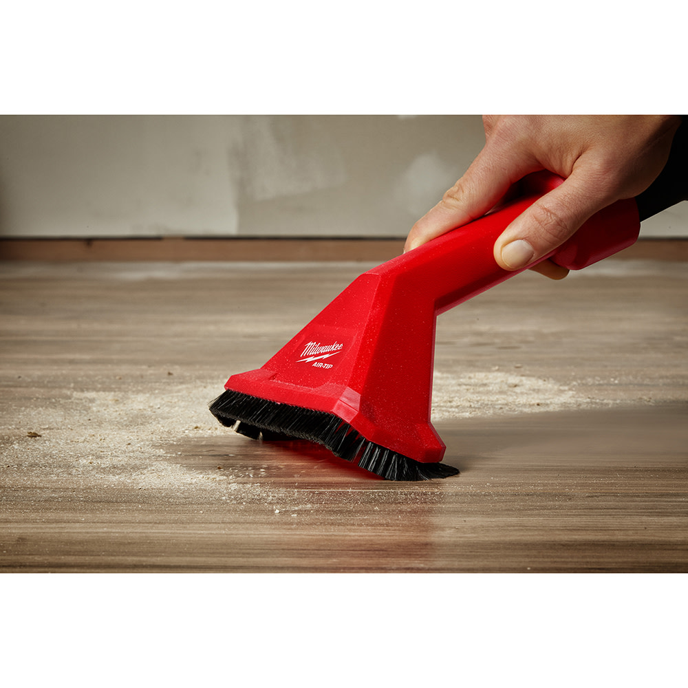 Milwaukee AIR-TIP™ Rocking Utility Nozzle with Brushes ;