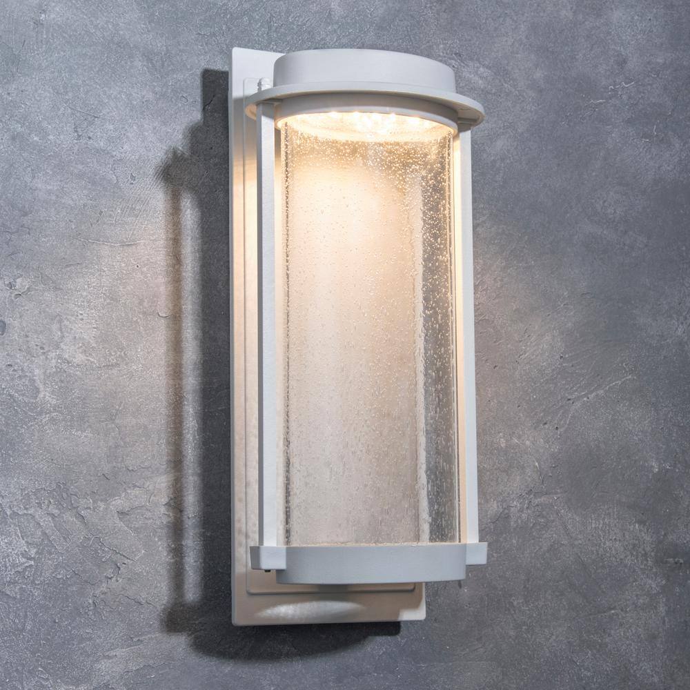 LUTEC Coastal Newport White Outdoor Integrated LED Wall Lantern Sconce 5185903331