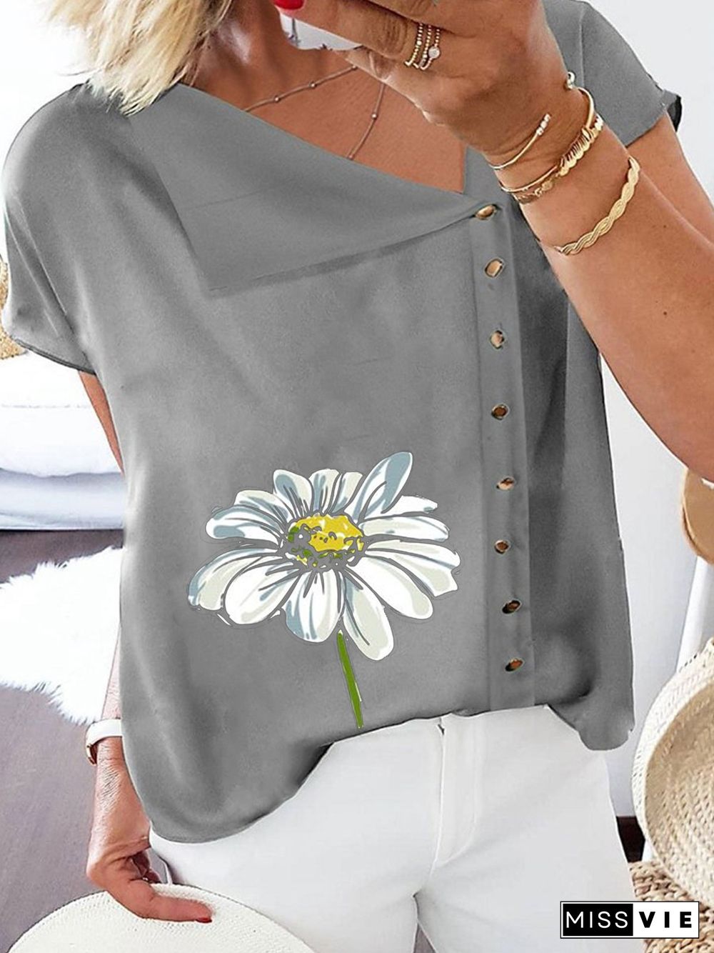 Buttoned Floral Short Sleeve Plus Size Casual Tops