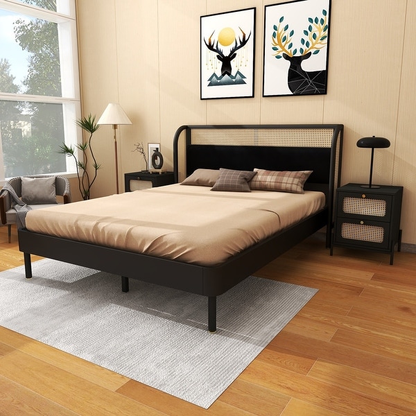 3 Pieces Rattan Platform Queen Bed and 2 Nightstand - - 37940070