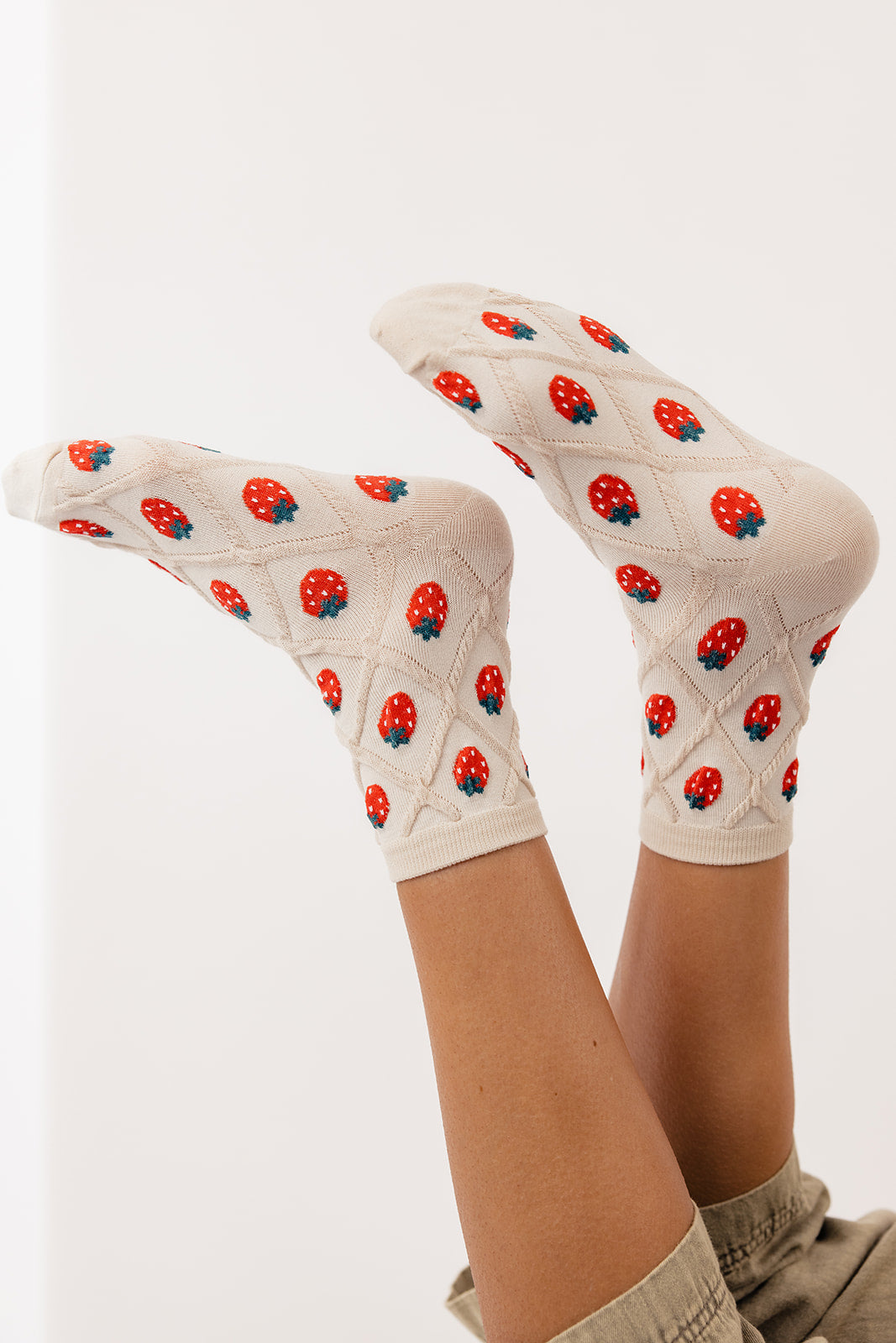 Textured Strawberry Socks