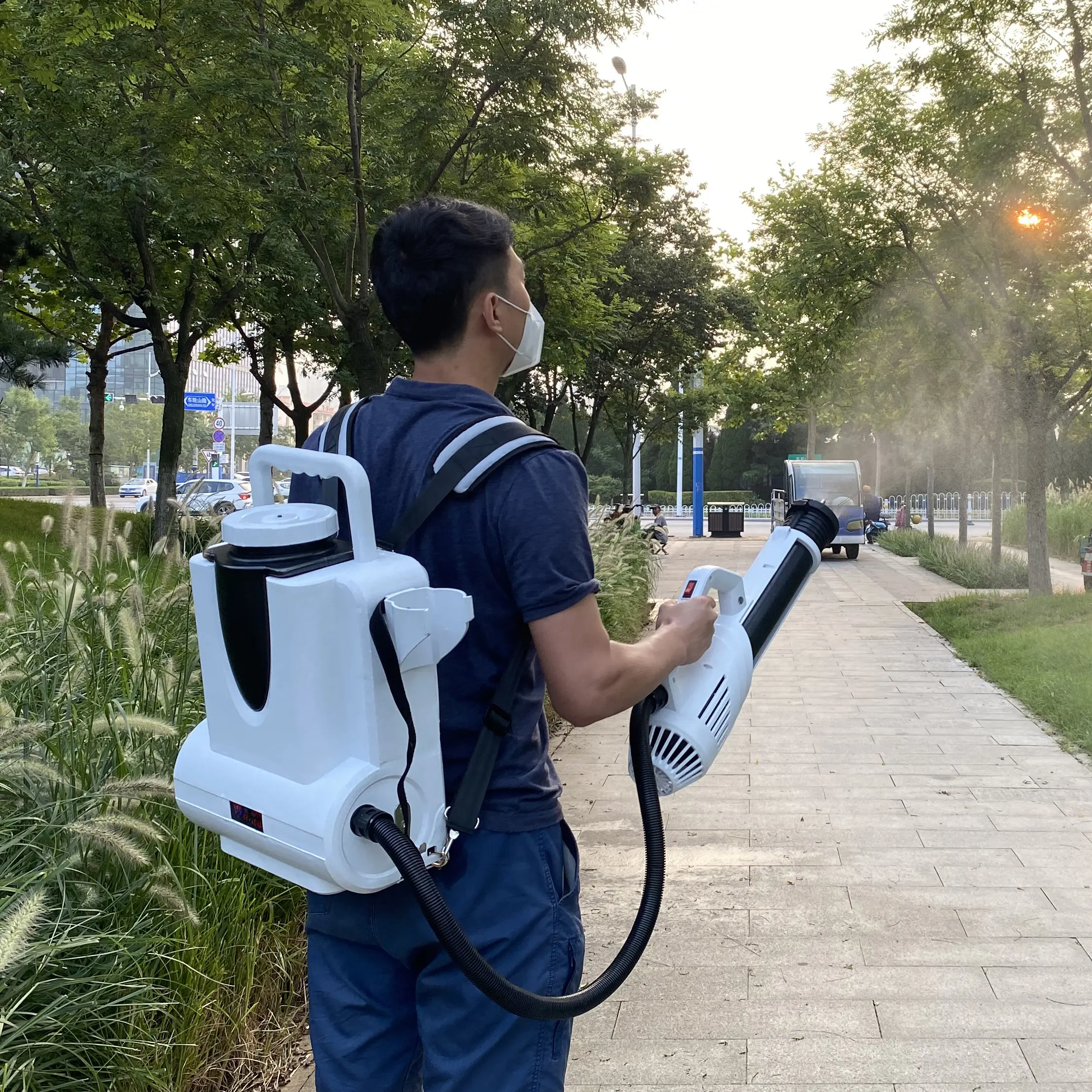 upgraded sanitizing agriculture cordless gun battery backpack disinfection electrostatic fogging machine knapsack sprayer