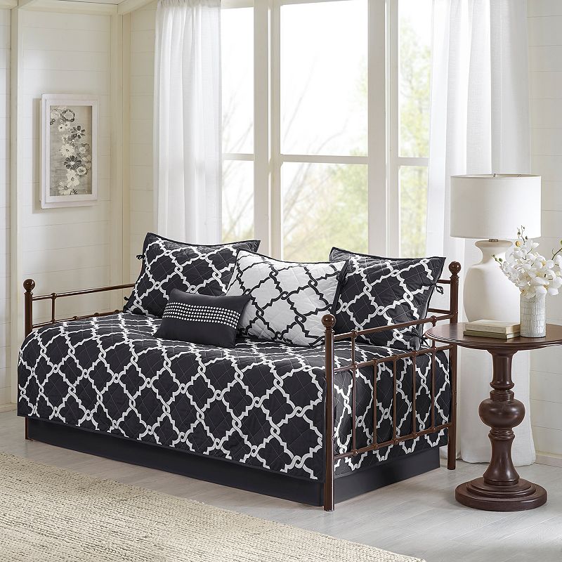 Madison Park Essentials 6-piece Almaden Daybed Set with Throw Pillow