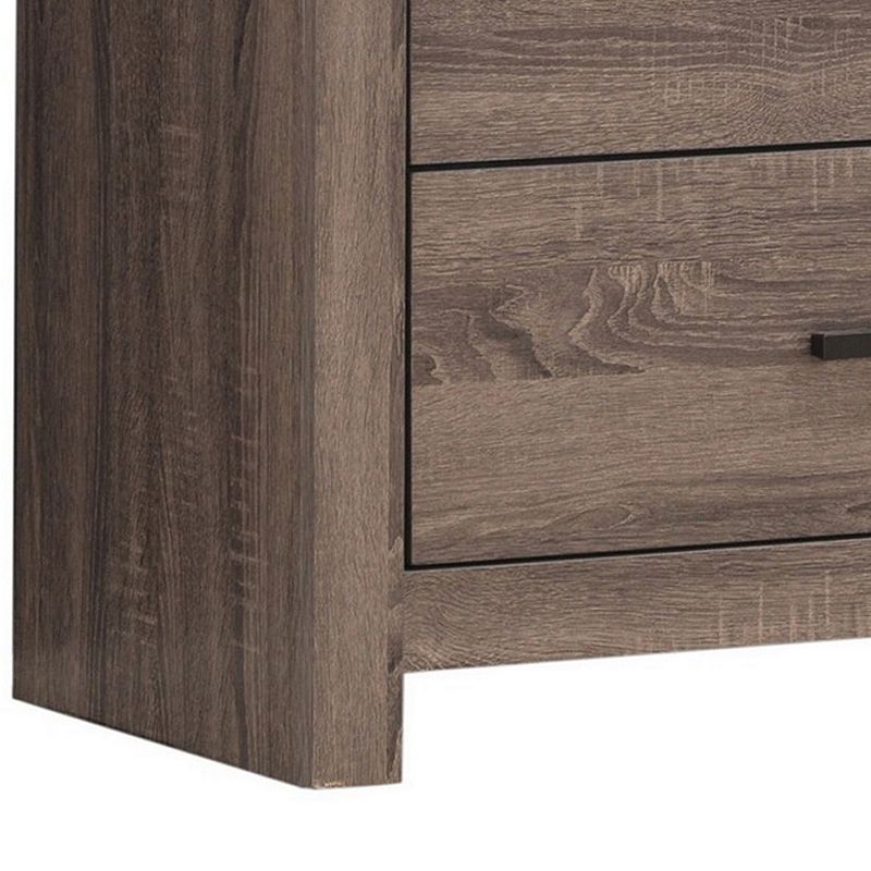 4 Drawer Chest with Metal Bar Pulls， Brown