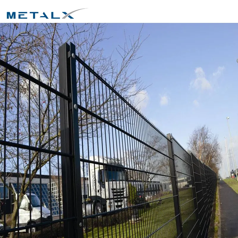 Metalx fencing factory supply galvanized and pvc coated double horizontal wire mesh fence 868/656 fence panels