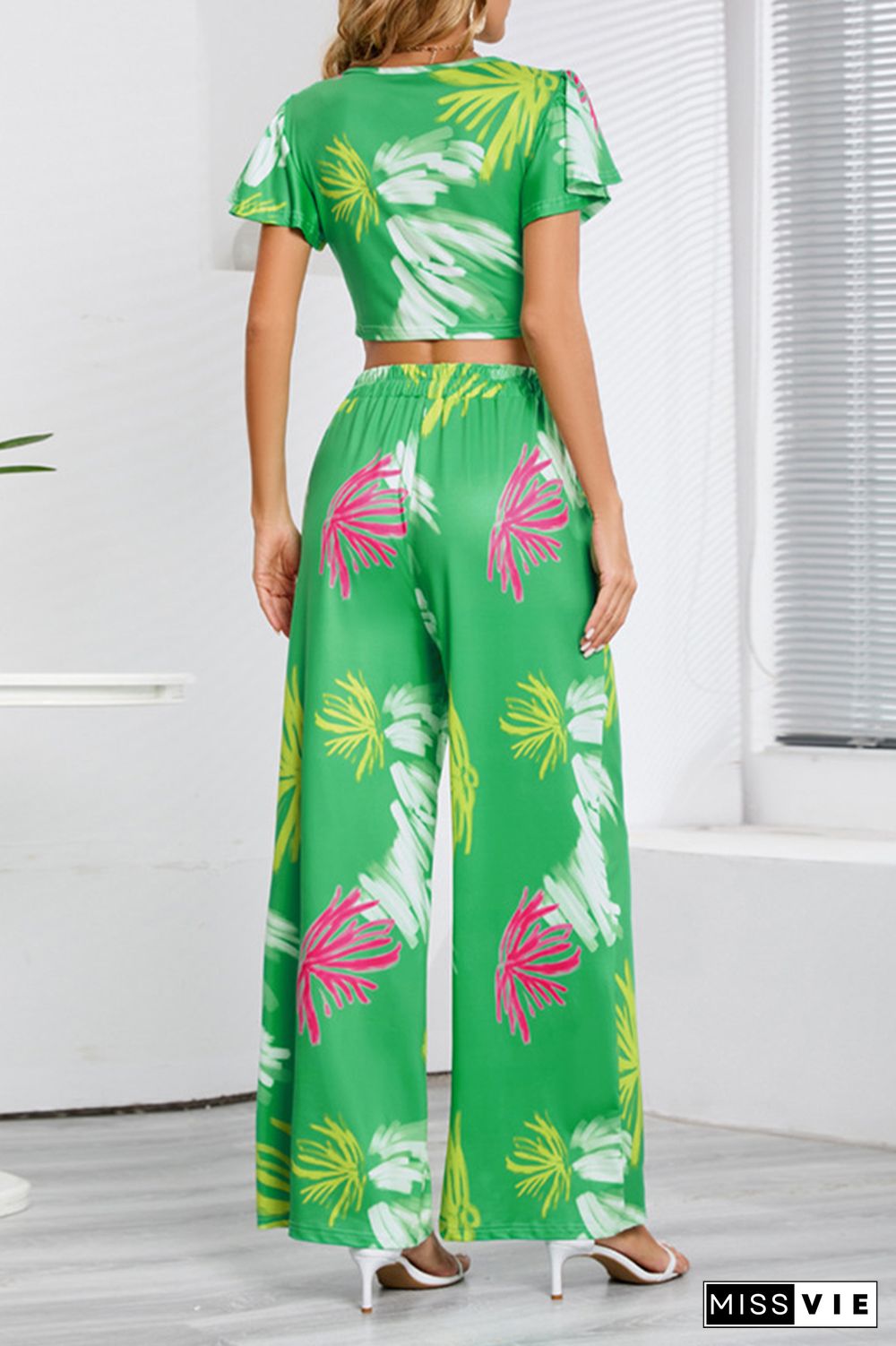 Leaf Print Crop Top and Wide Leg Pants Two Pieces Set