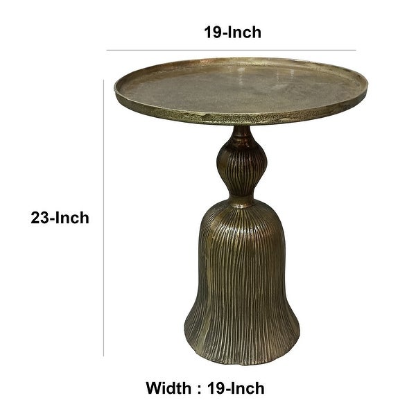 23 Inch Classic Vintage Accent Side Table， Round Tray Top， Aluminum， Pedestal Base， Ridges， Antique Brass