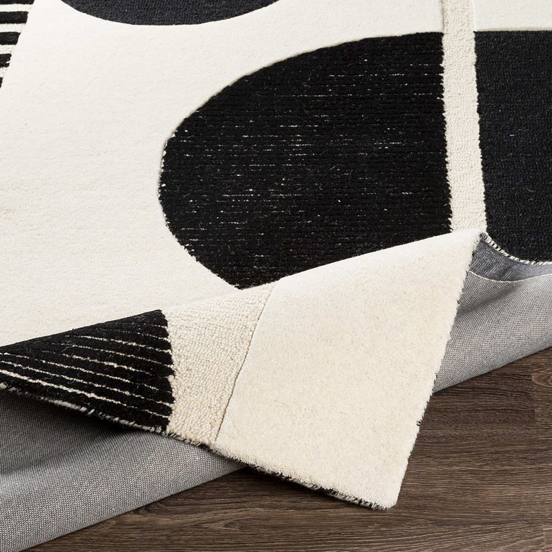 Vinkebrug Modern Area Rug