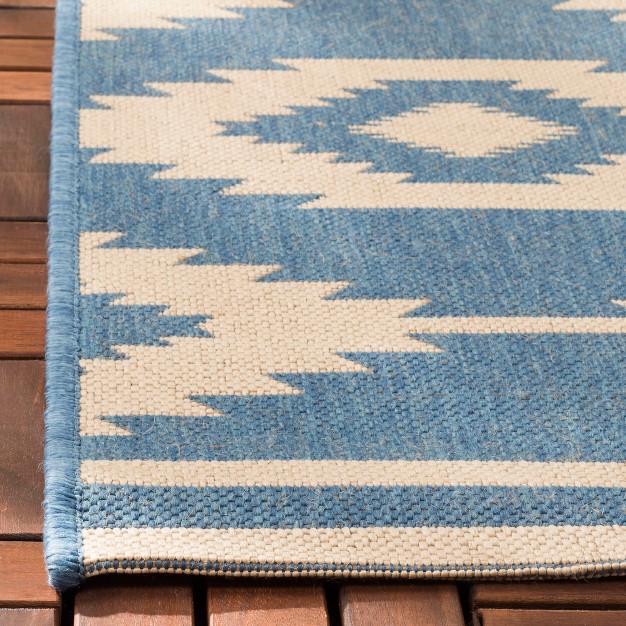 Beach House Bhs171 Power Loomed Area Rug Safavieh