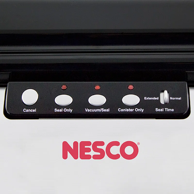 NESCO VS-02 Food Starter Kit with Automatic Shut-Off and Vacuum Sealer Bags， Black 18.25 X 5.25 X 11.5