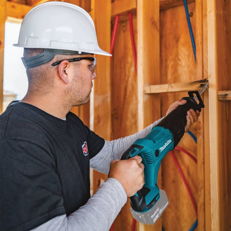 Makita 18V Cordless Reciprocating Saw