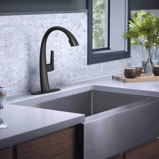 PRIVATE BRAND UNBRANDED Deveral Single-Handle Pull Down Sprayer Kitchen Faucet in Matte Black D00140O