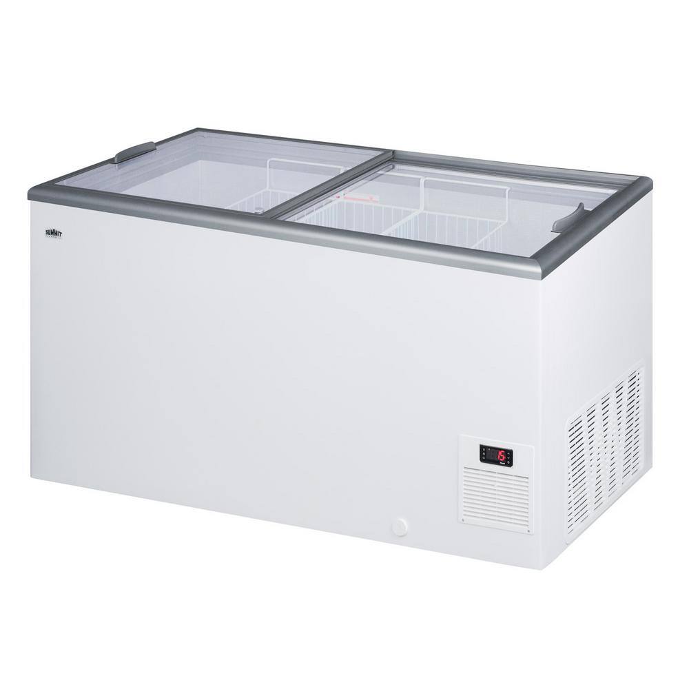 Summit Appliance 14.1 cu. ft. Manual Defrost Commercial Chest Freezer in White NOVA45