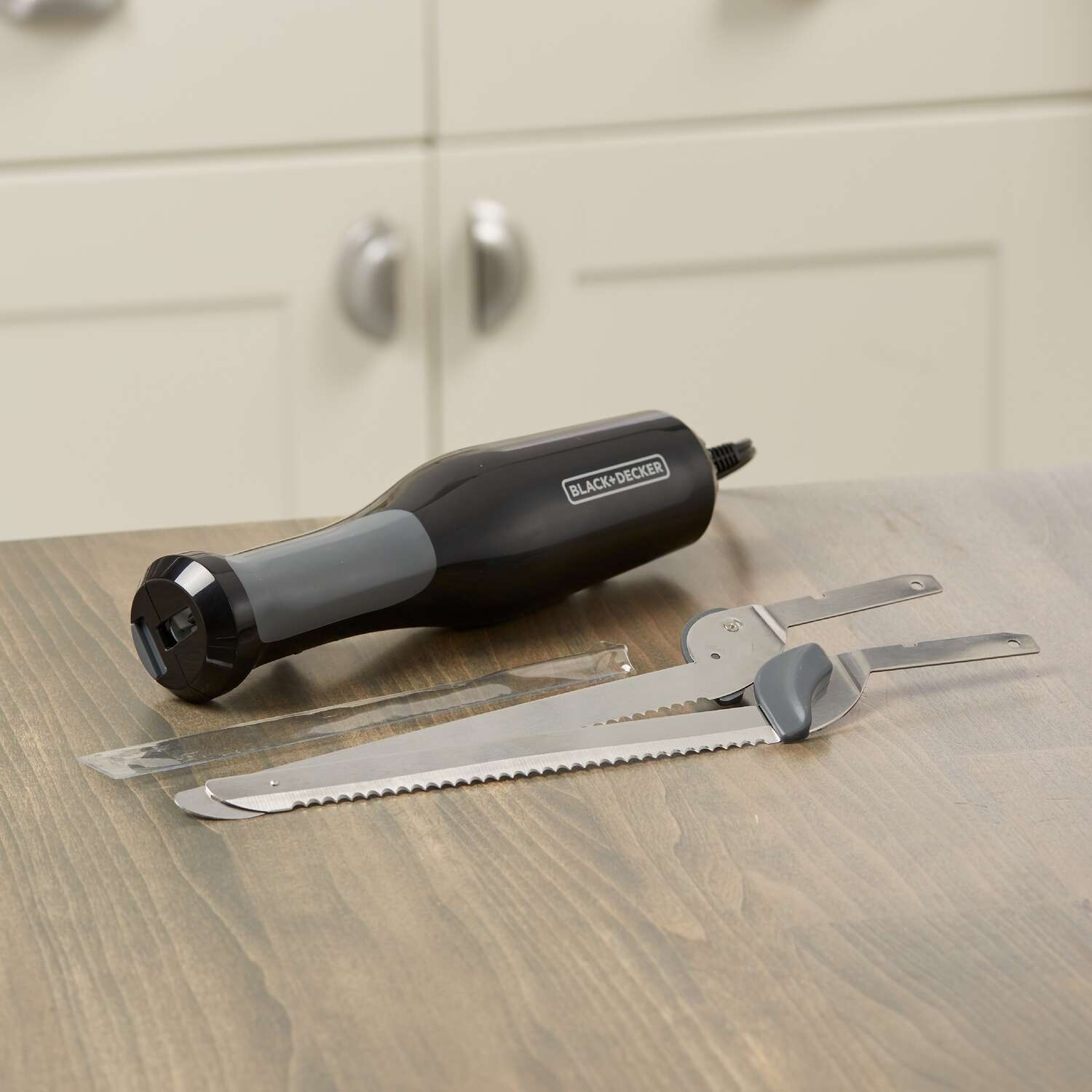 Black+Decker Stainless Steel 9 in. L Electric Knife