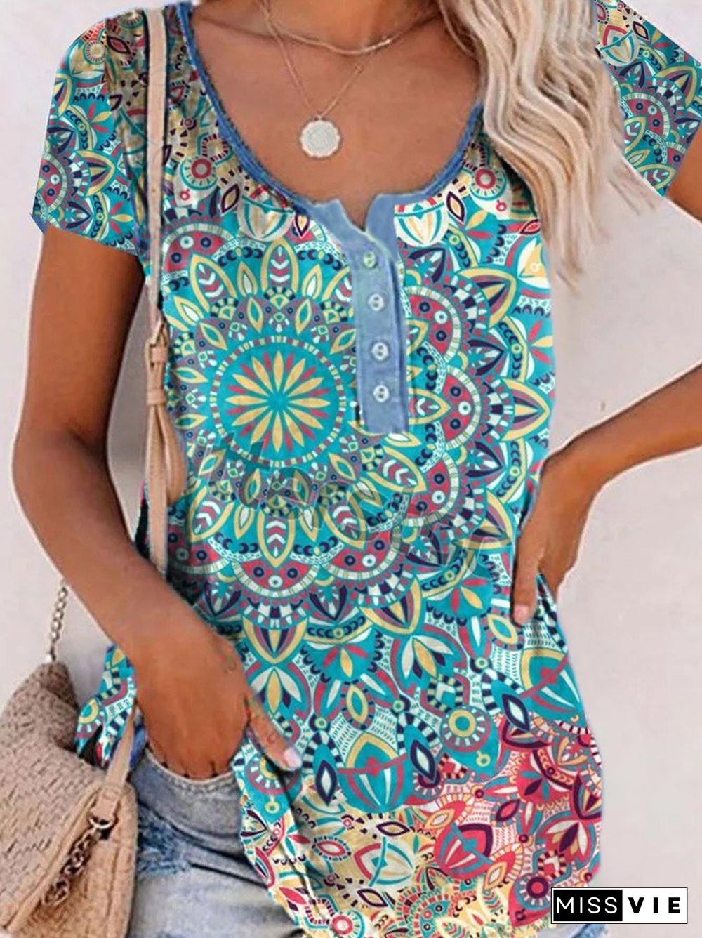 Tribal Short Sleeve Plus Size Casual t-shirt