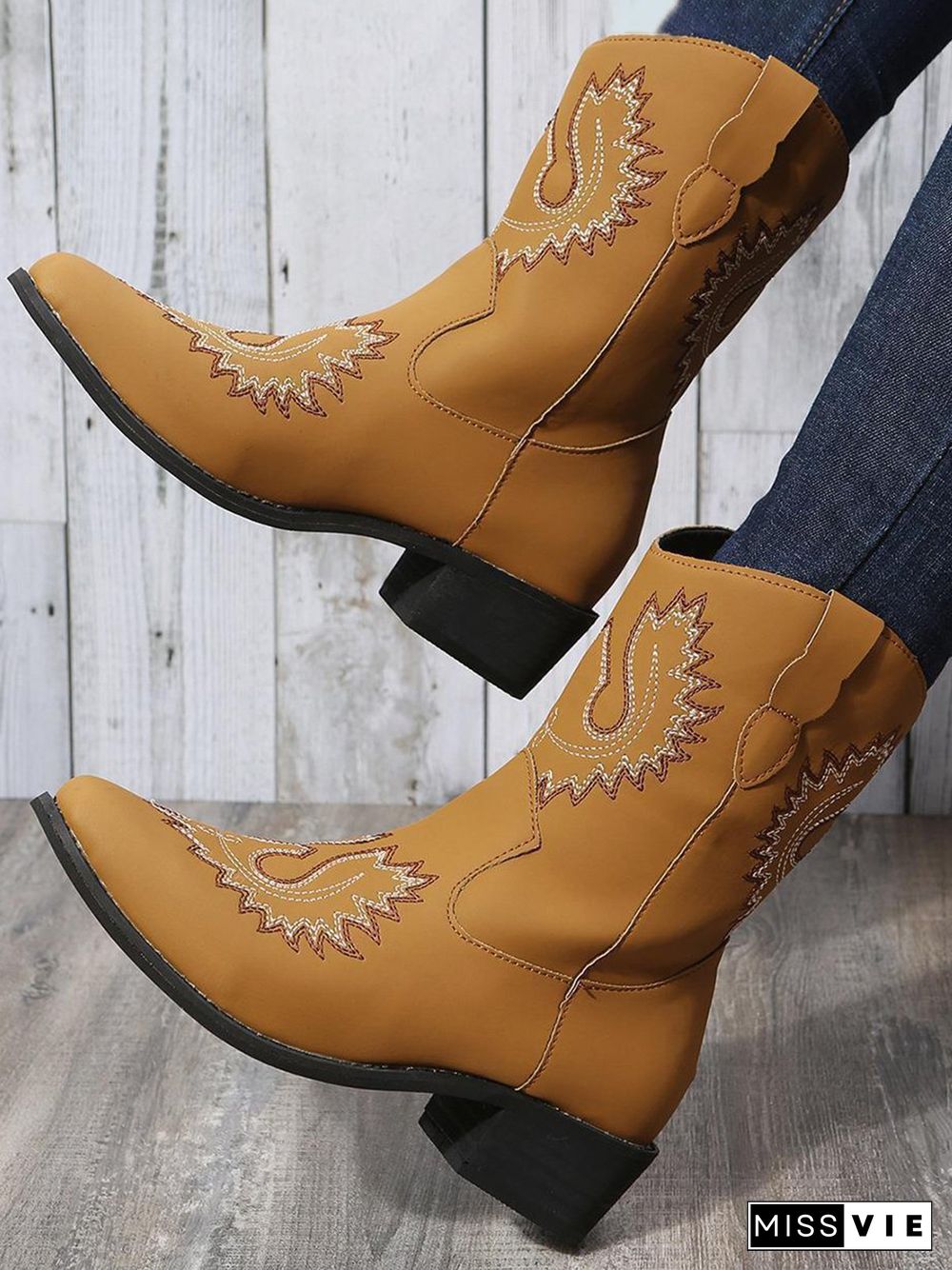 Retro Embroidered Ethnic Style Chunky Heel Casual Cowboy Boots