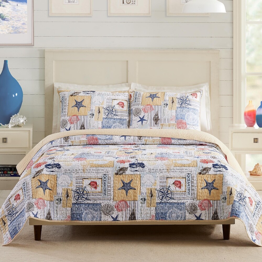 Modern Heirloom Ocean Breeze Patchwork Quilt Set