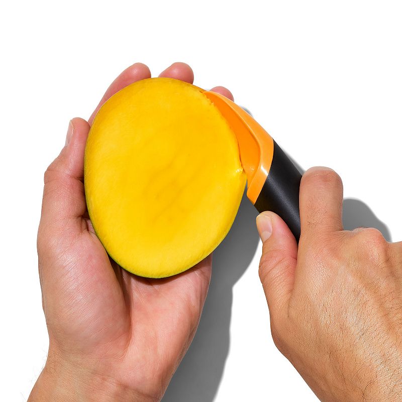 OXO Good Grips Mango Slicer With Scoop