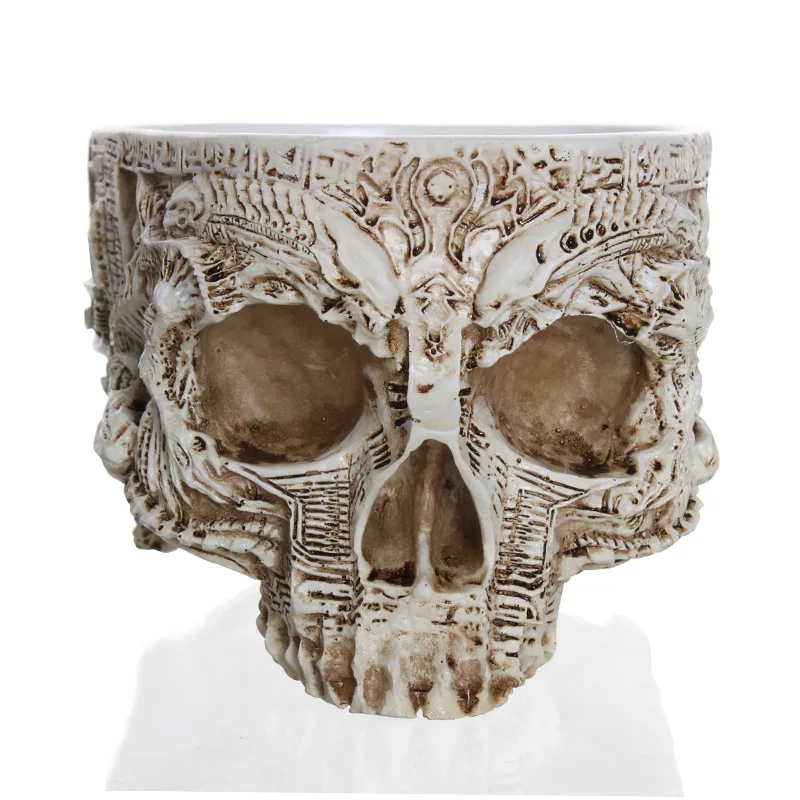 WY Hot selling garden supplies flower pots Skull head potted ornament resin skull flower pot