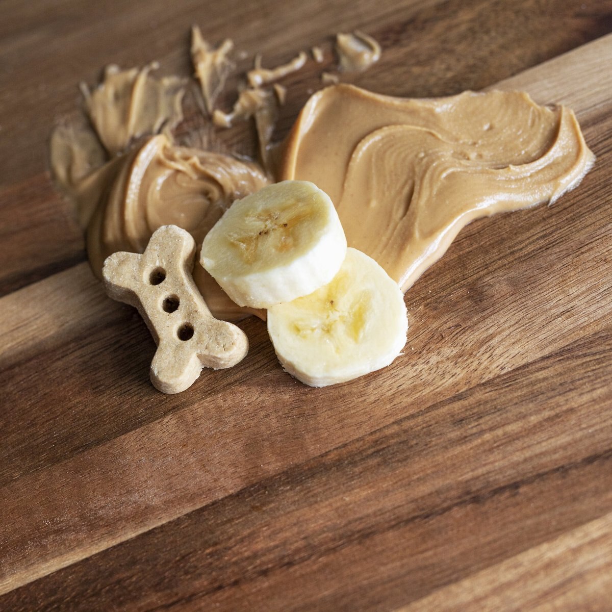 Finley's Barkery Wheat-Free Peanut Butter and Banana Crunchy Biscuit Dog Treats