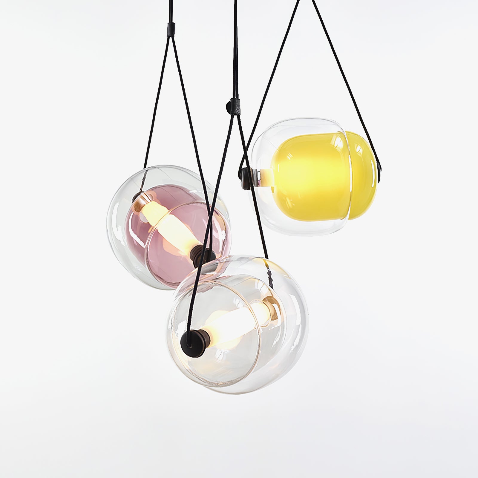 Capsula Pendant Light