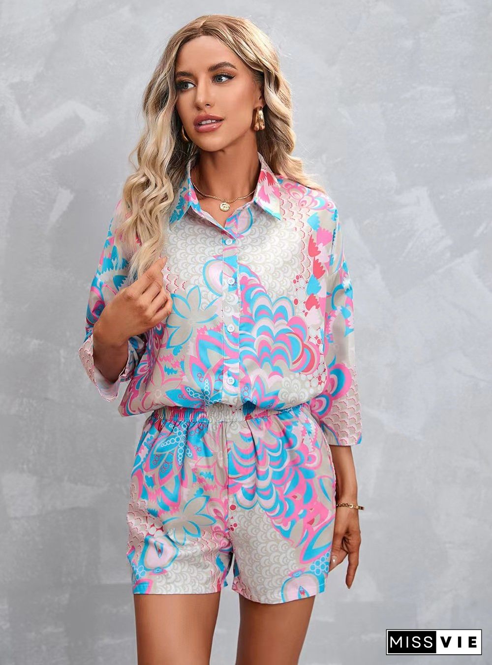 Trendy Women Leisure Printed Shirt And Shorts Set