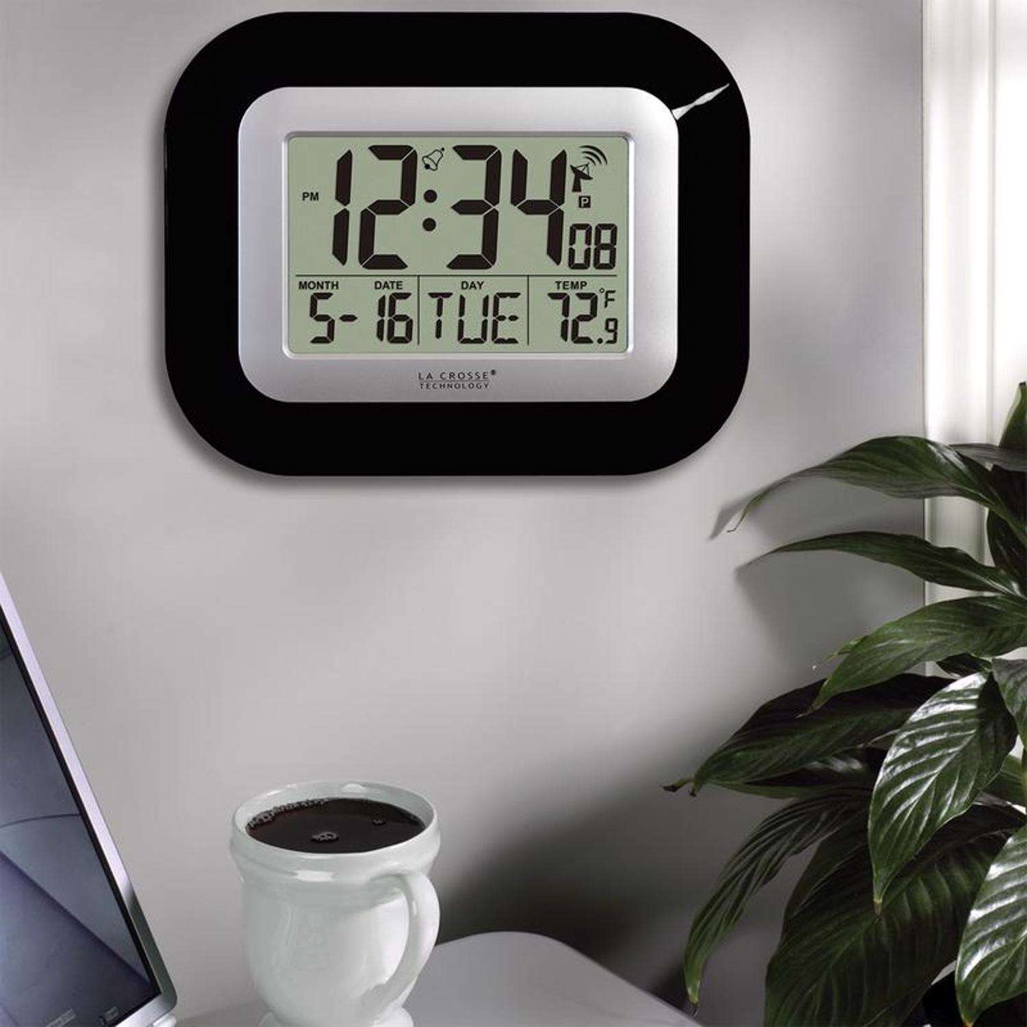 La Crosse Technology 8.95 in. L X 1.2 in. W Indoor Contemporary Digital Atomic Wall Clock Plastic Bl