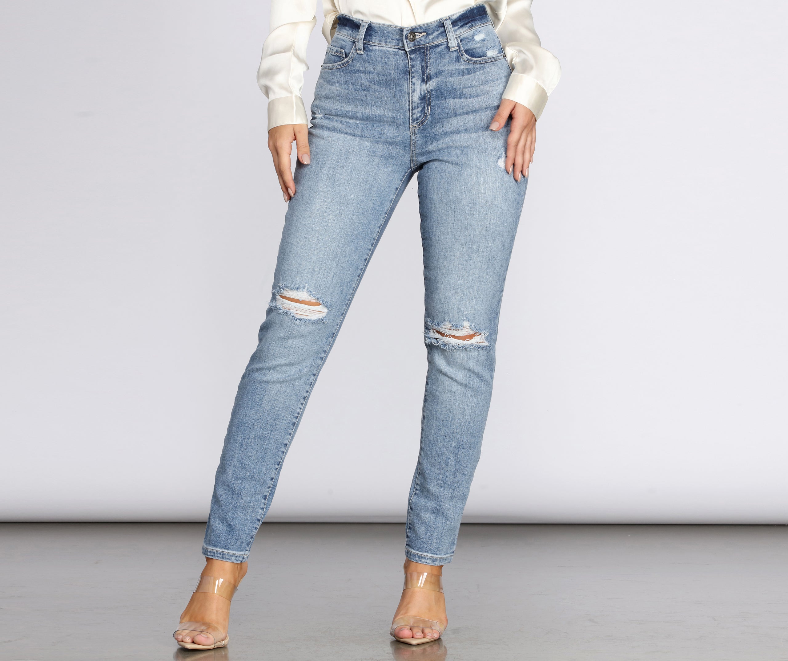 High Rise Distressed Boyfriend Jeans