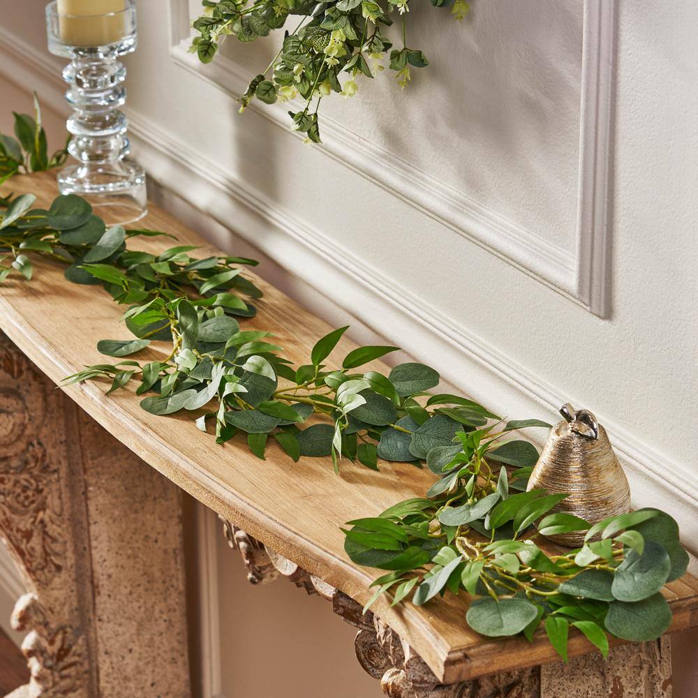 Hazlett 6.5 ft. Eucalyptus Vine Artificial Christmas Garland 107820